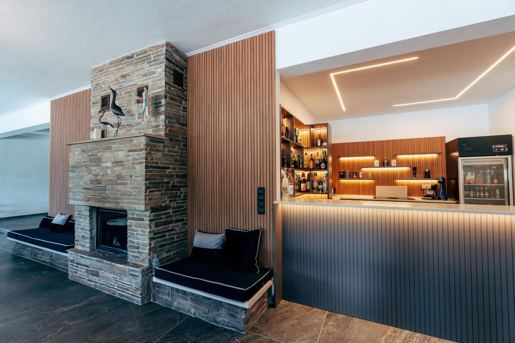 Hotel Agistro Angistron Luaran gambar