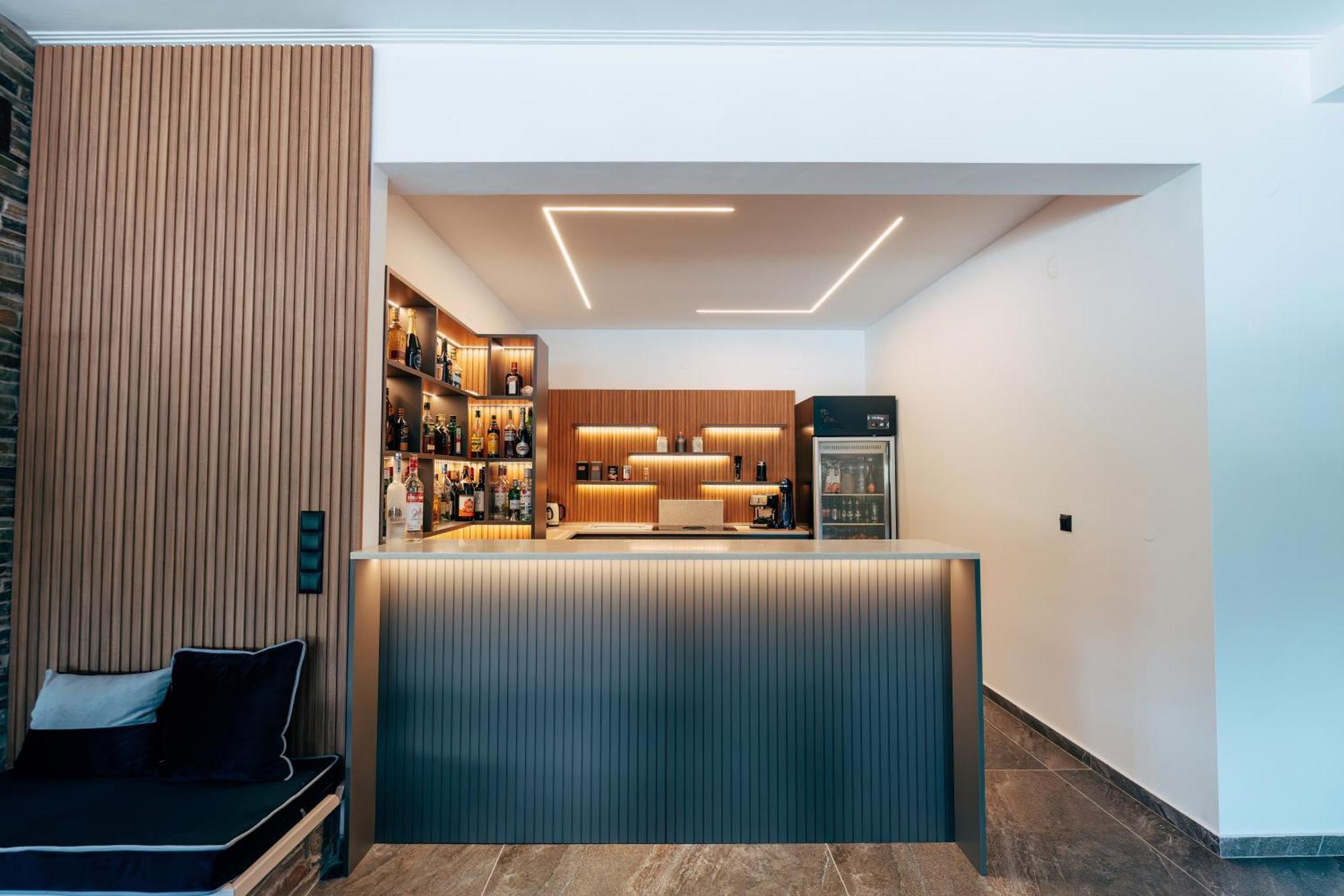 Hotel Agistro Angistron Luaran gambar