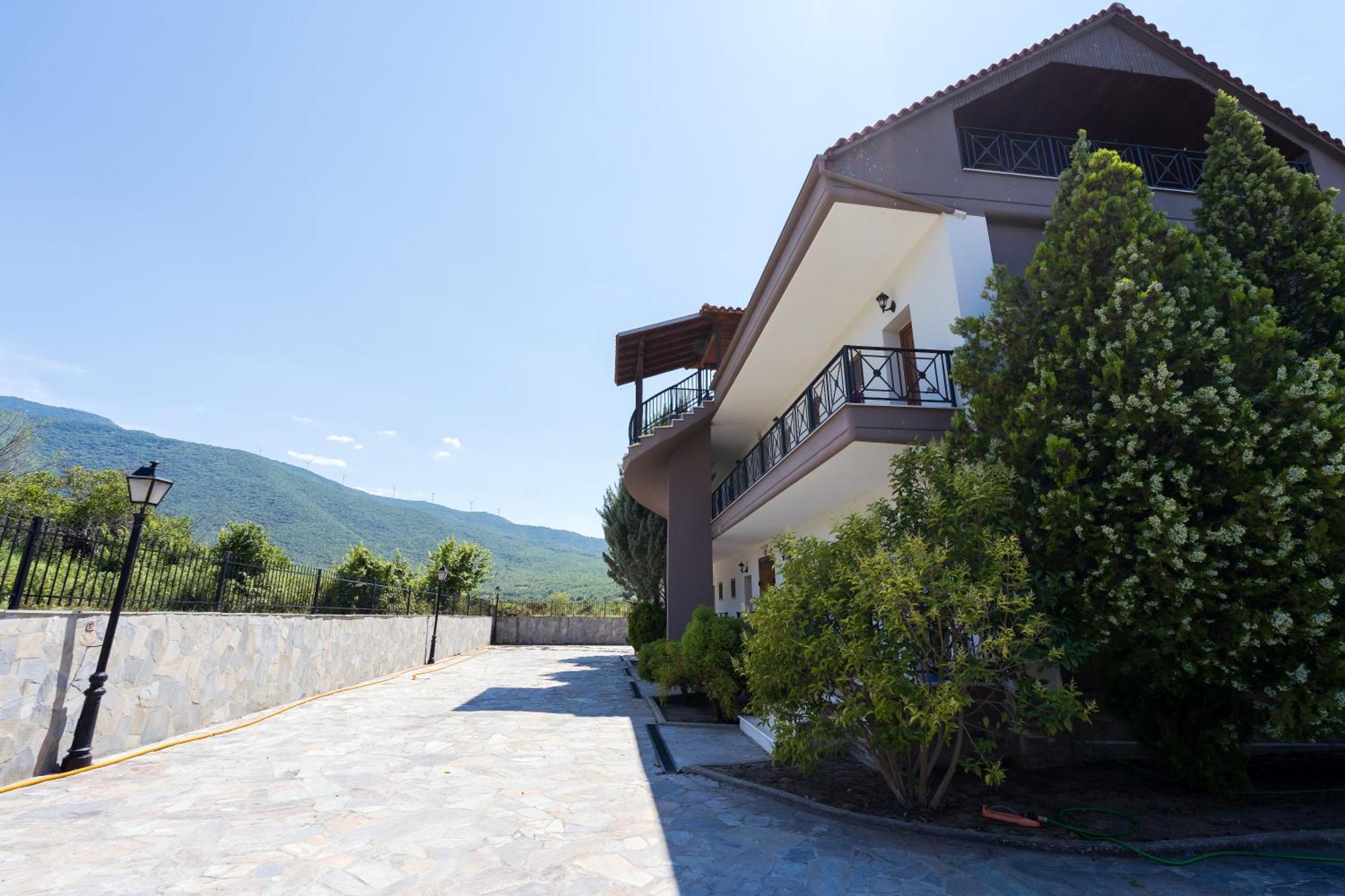 Hotel Agistro Angistron Luaran gambar