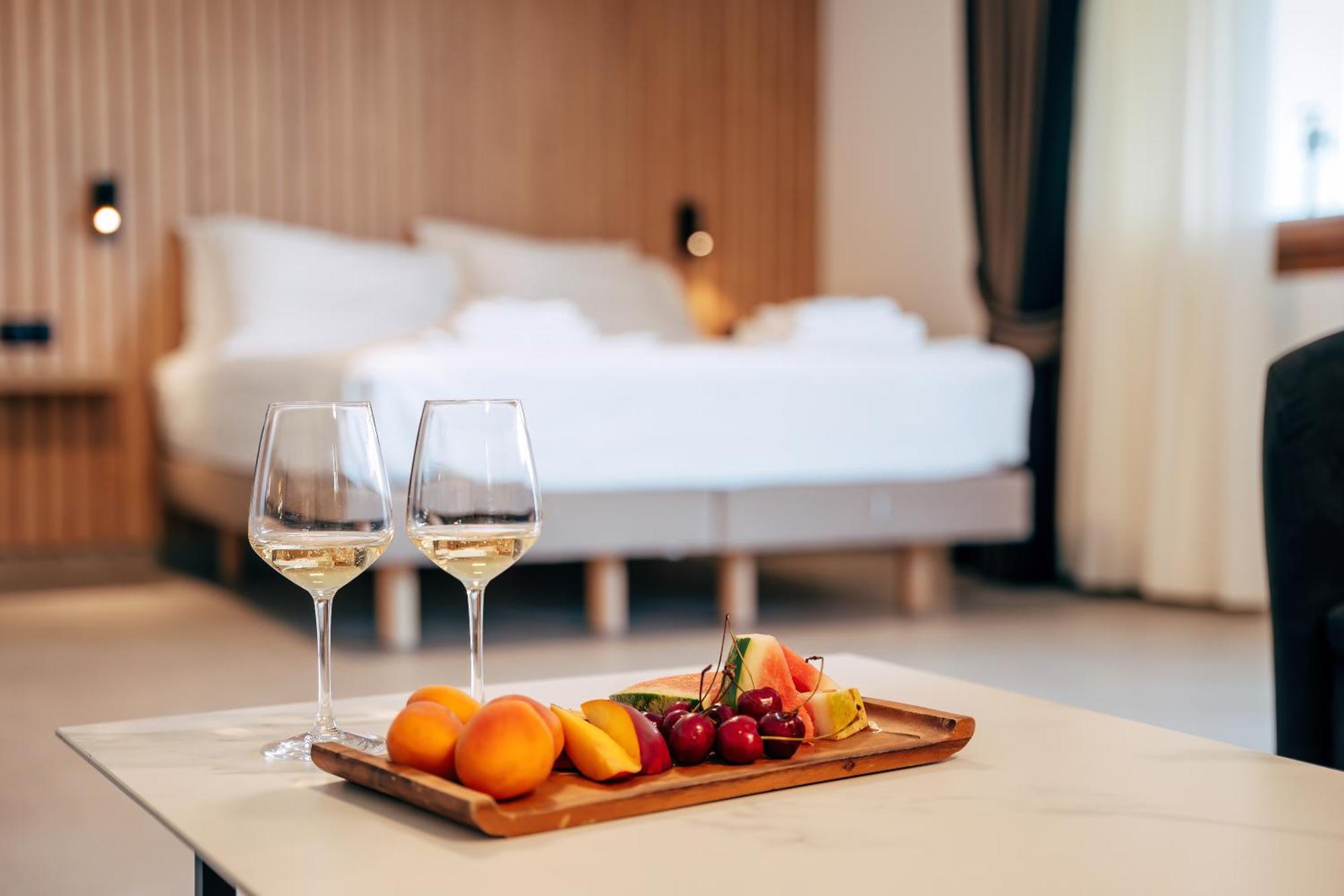 Hotel Agistro Angistron Luaran gambar